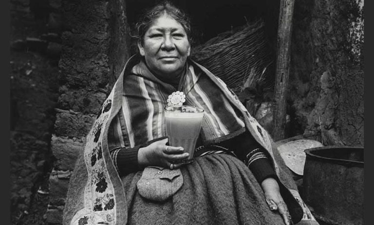 Chicha de Jora Cusco | Bebida Ancestral Inca| Chullos Travel Peru Blog
