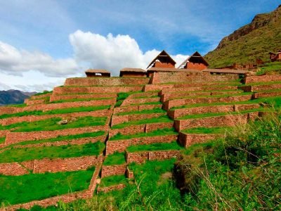 ¿Como llegar a Huchuy Qosqo desde Chinchero?