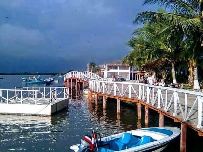 Puerto Pizarro, Islas y Manglares de Tumbes