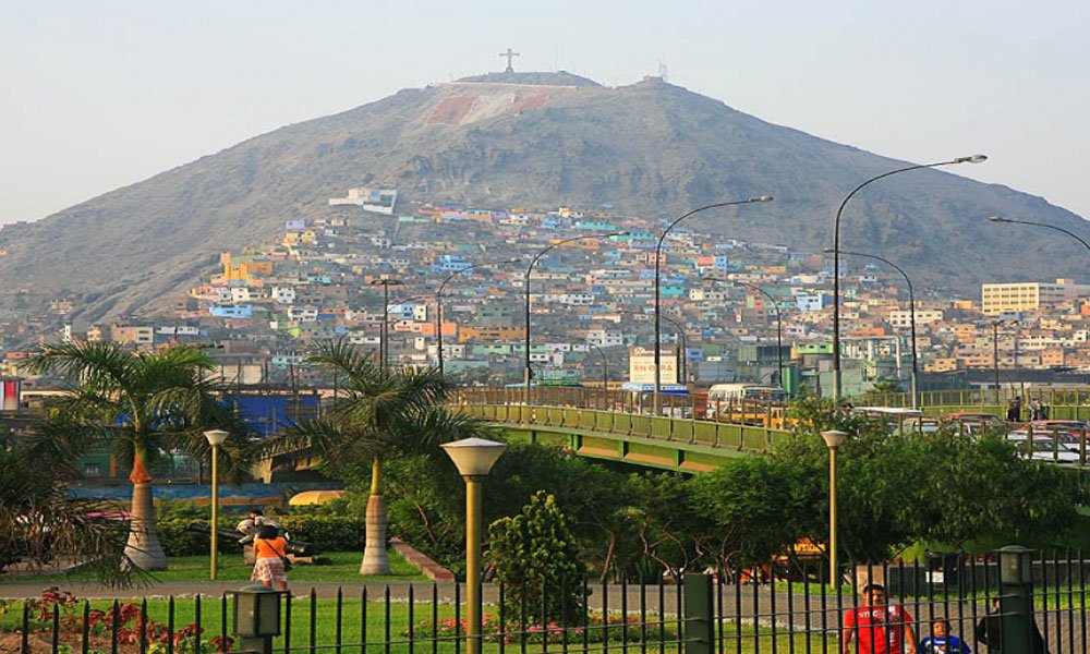 View from San Cristóbal viewpoint, a free panoramic experience and cheap thing to do in Lima