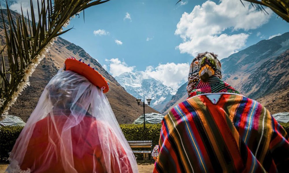 Honeymoon experience or romantic trip on the Salkantay Trek