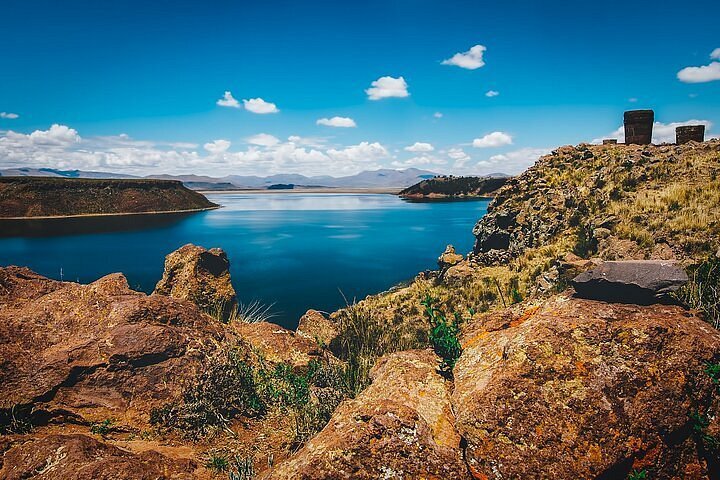 Tour Chullpas de Sillustani, Arqueologia | Precios y Horarios
