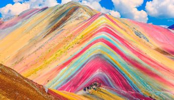 Historia de la Montaña de Colores