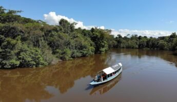 Full Day Rio Nanay + Momon + Amazonas
