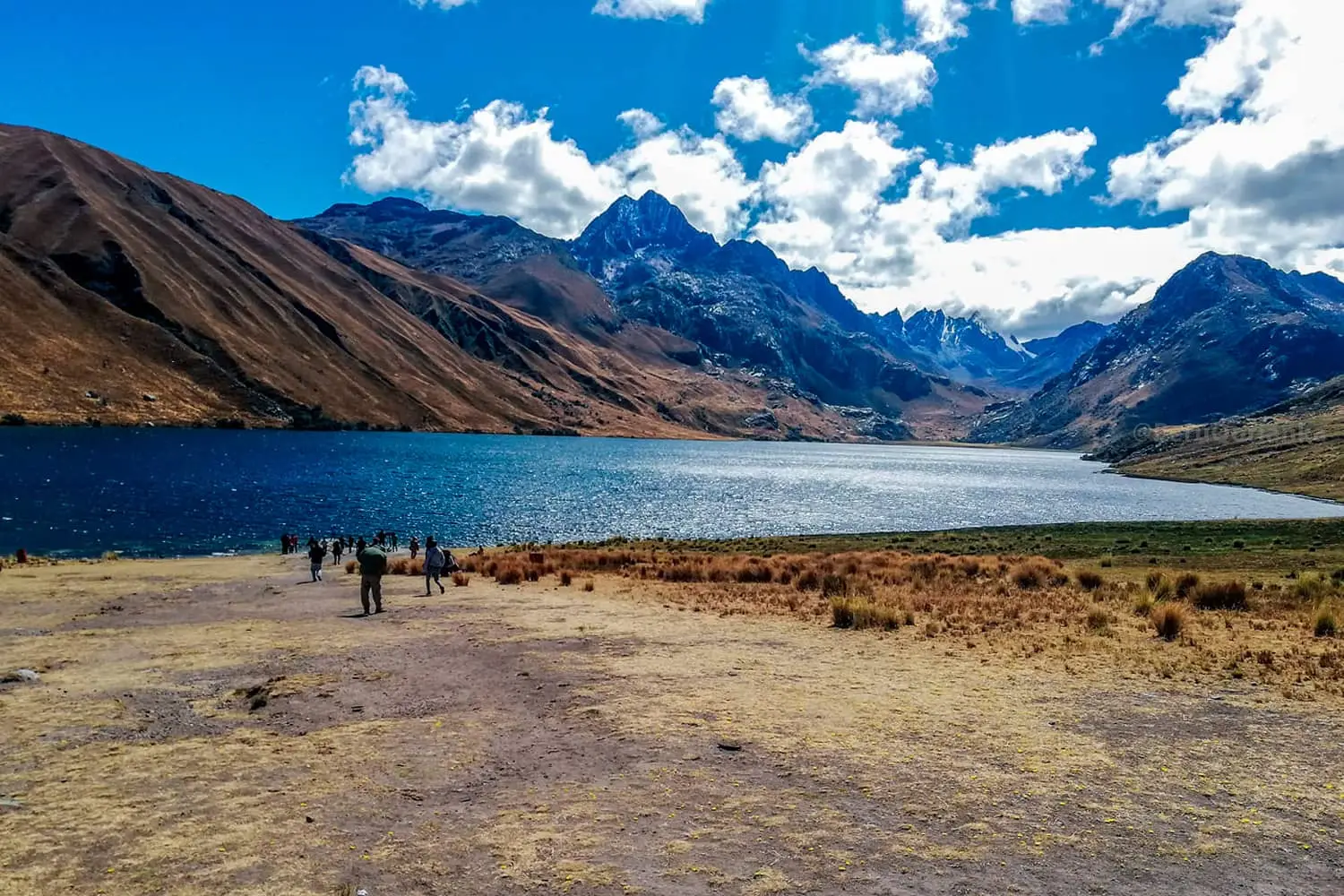 Laguna Querococha y Templo Chavin | Full day