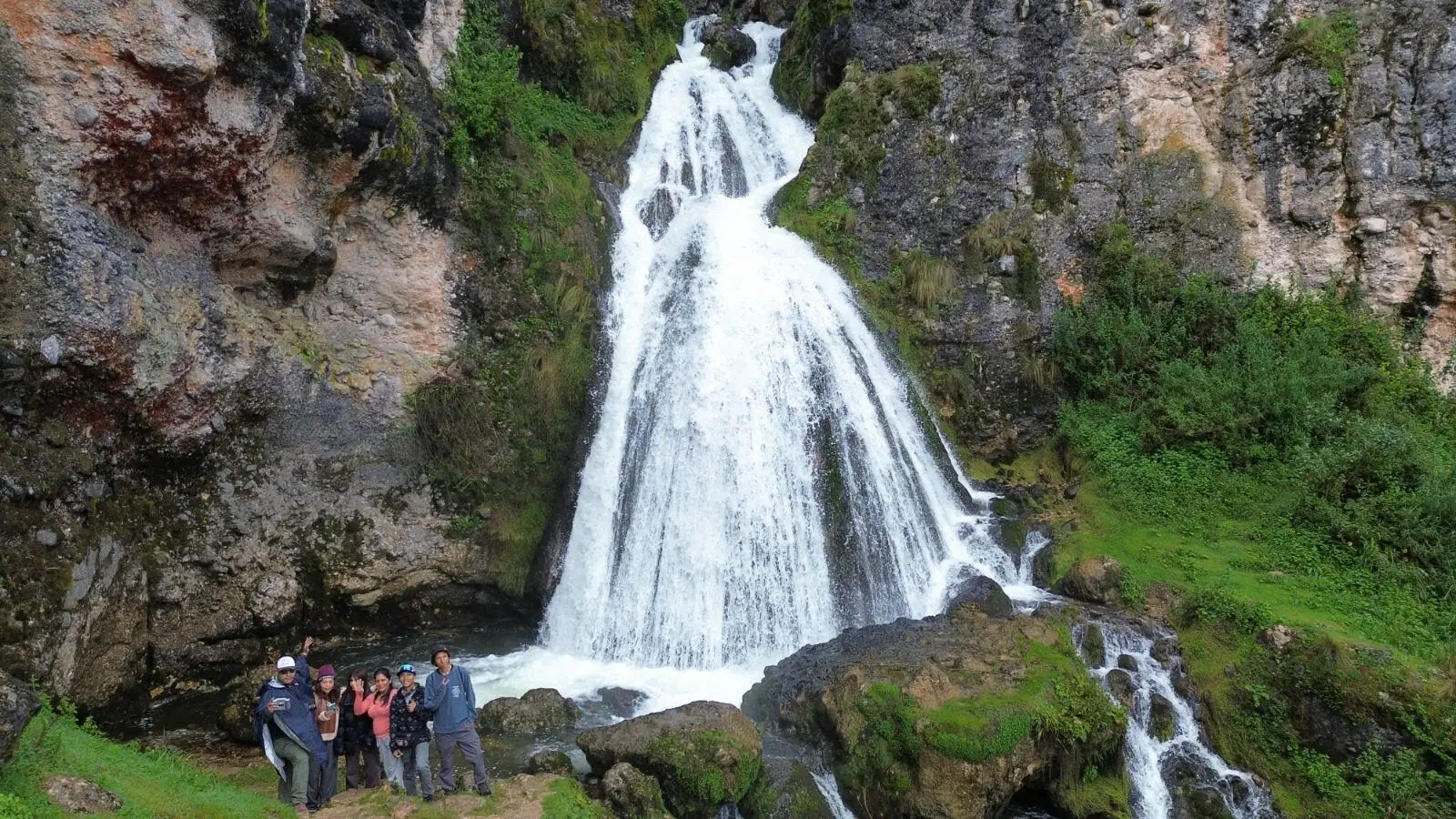 Trekking por el Alto Shilcayo | Catarata del Vestido de Novia
