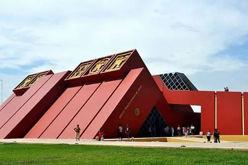 Excursión Chiclayo Full Day | Tumba de Sipan | Desde Trujillo