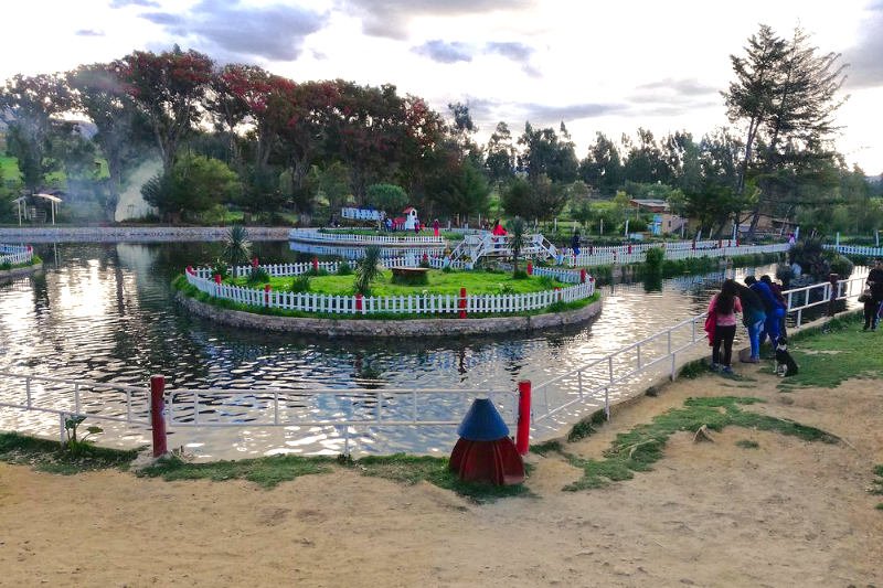 Hacienda Colpa y  Cascadas de Llanacora | Tour de medio día