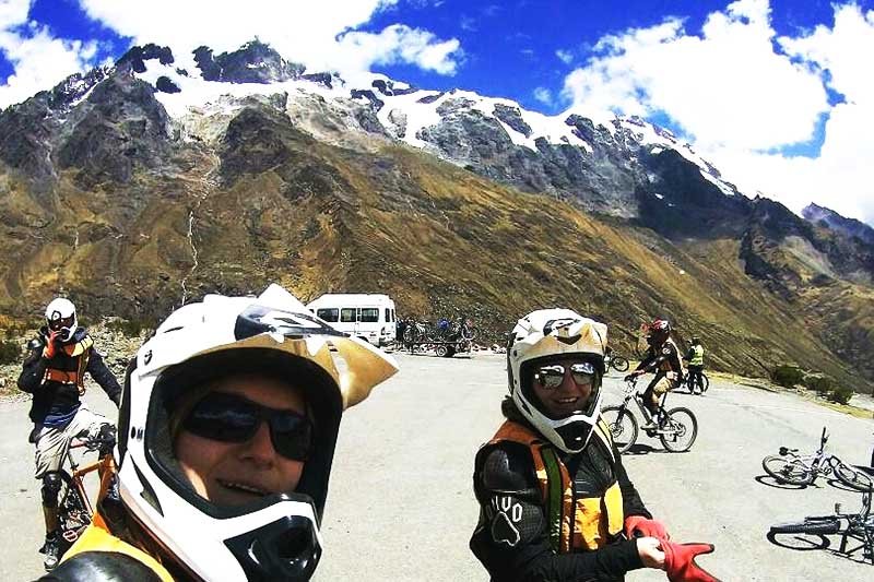 Tour al Volcán Pichu Pichu en Bicicleta Tour al Volcán Pichu Pichu en Bicicleta