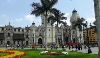 City Tour Lima con almuerzo en restaurante Candelaria