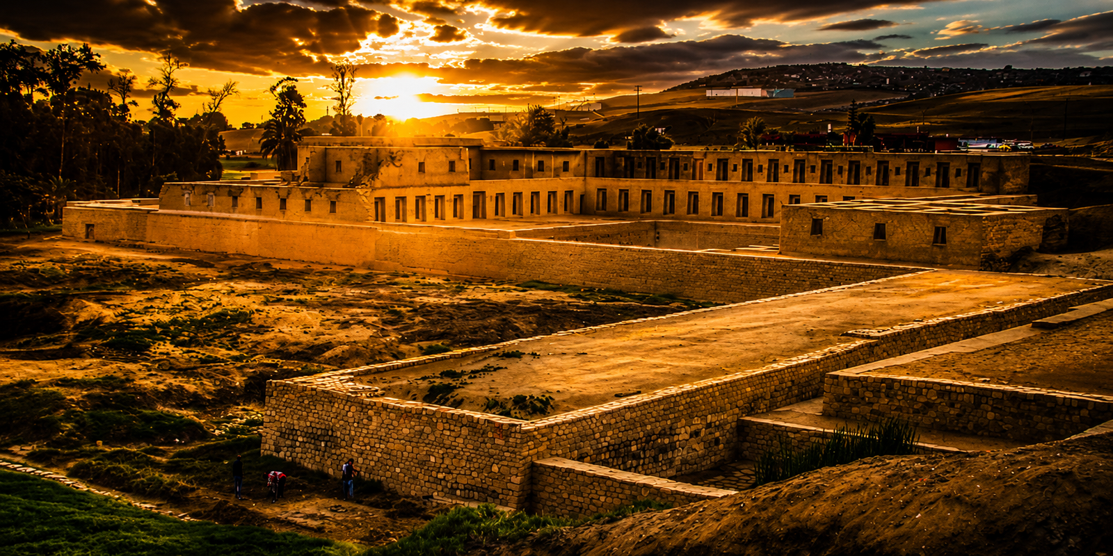Santuario de Pachacamac y Barranco