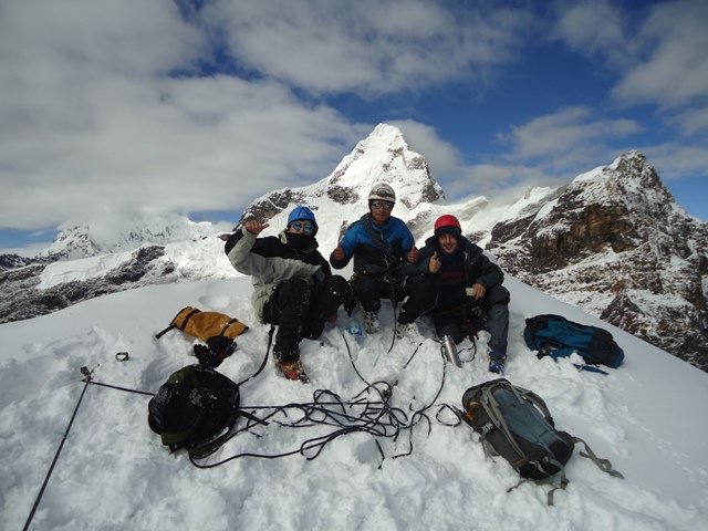 Tour Escalada Nevado Pisco | Acenso a la Cordillera Blanca