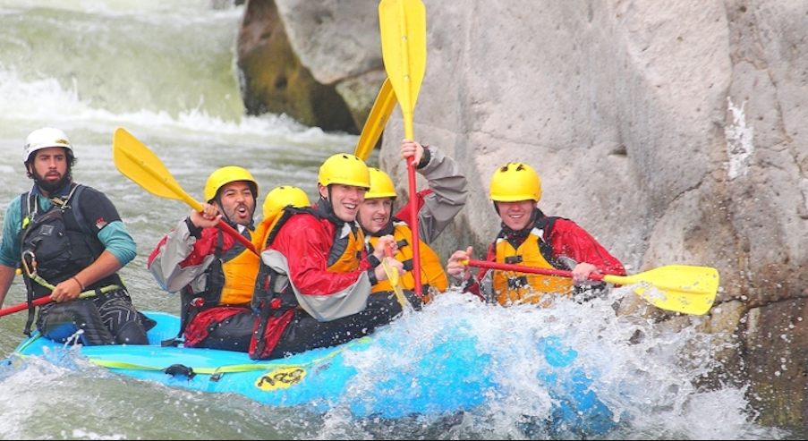 Rafting en el río Chili en Arequipa | Aguas Turbulentas + Adrenalina Rafting en el río Chili en Arequipa | Aguas Turbulentas + Adrenalina
